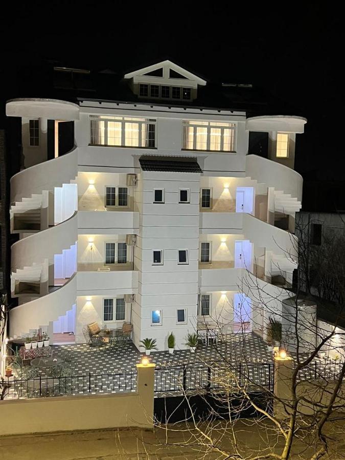 Hotel Vila Herta Дуррес Экстерьер фото
